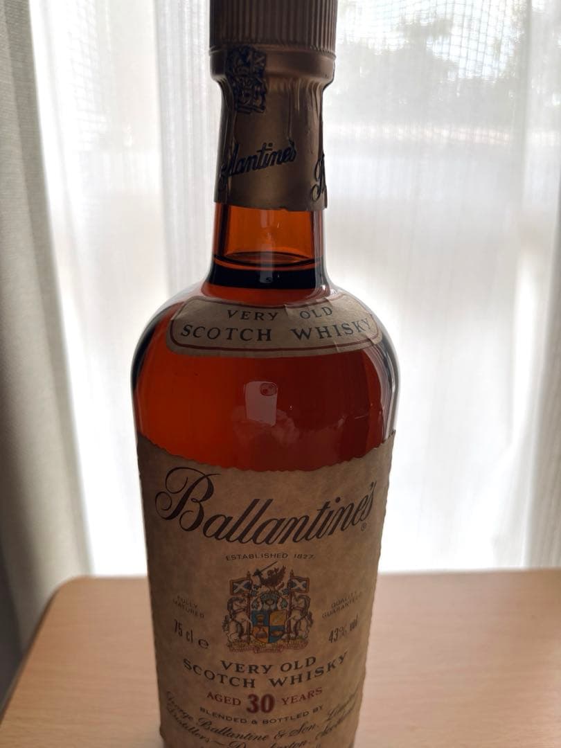 バランタイン　ベリーオールド30年 スコッチウイスキー 750ml