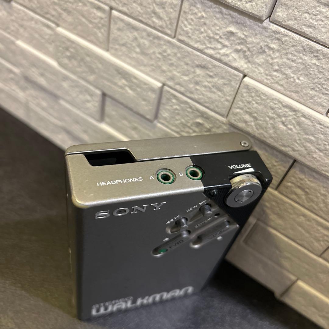 SONY WALKMAN カセットウォークマン　WM-2