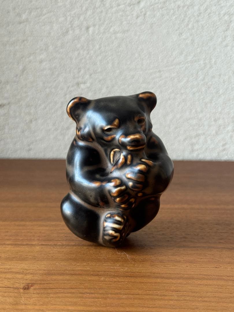 希少 1940年代 ロイヤルコペンハーゲン 足を舐める子クマ クヌード・キーン