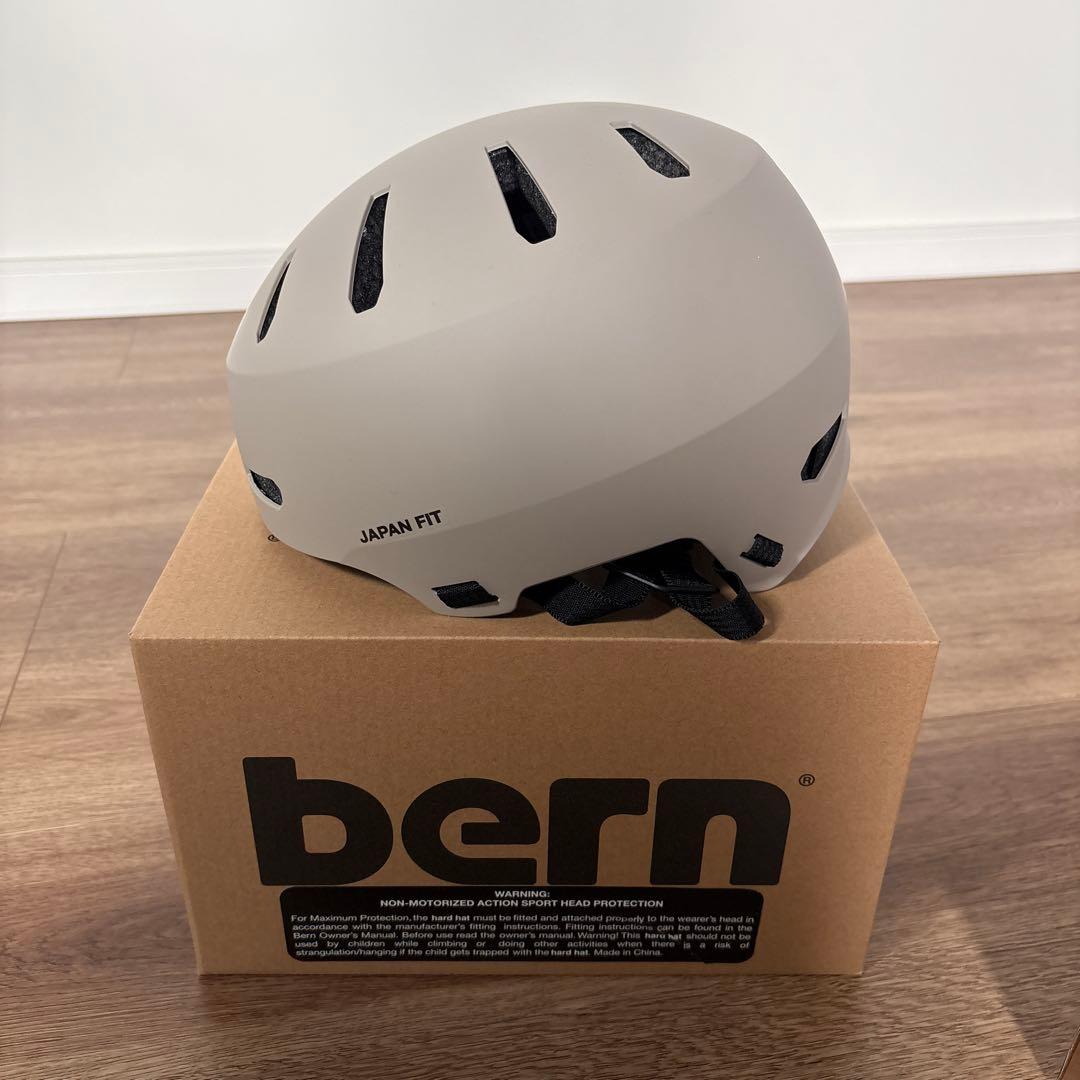 【新品未使用】ヘルメット BERN MACON 2.0サイズM【国内正規品】
