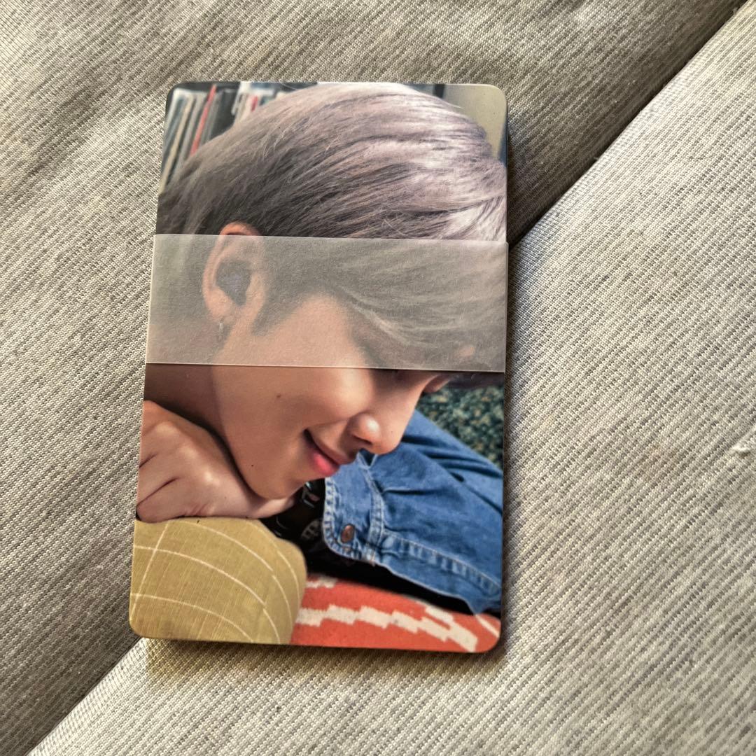 BTSワイヤレスイヤホン