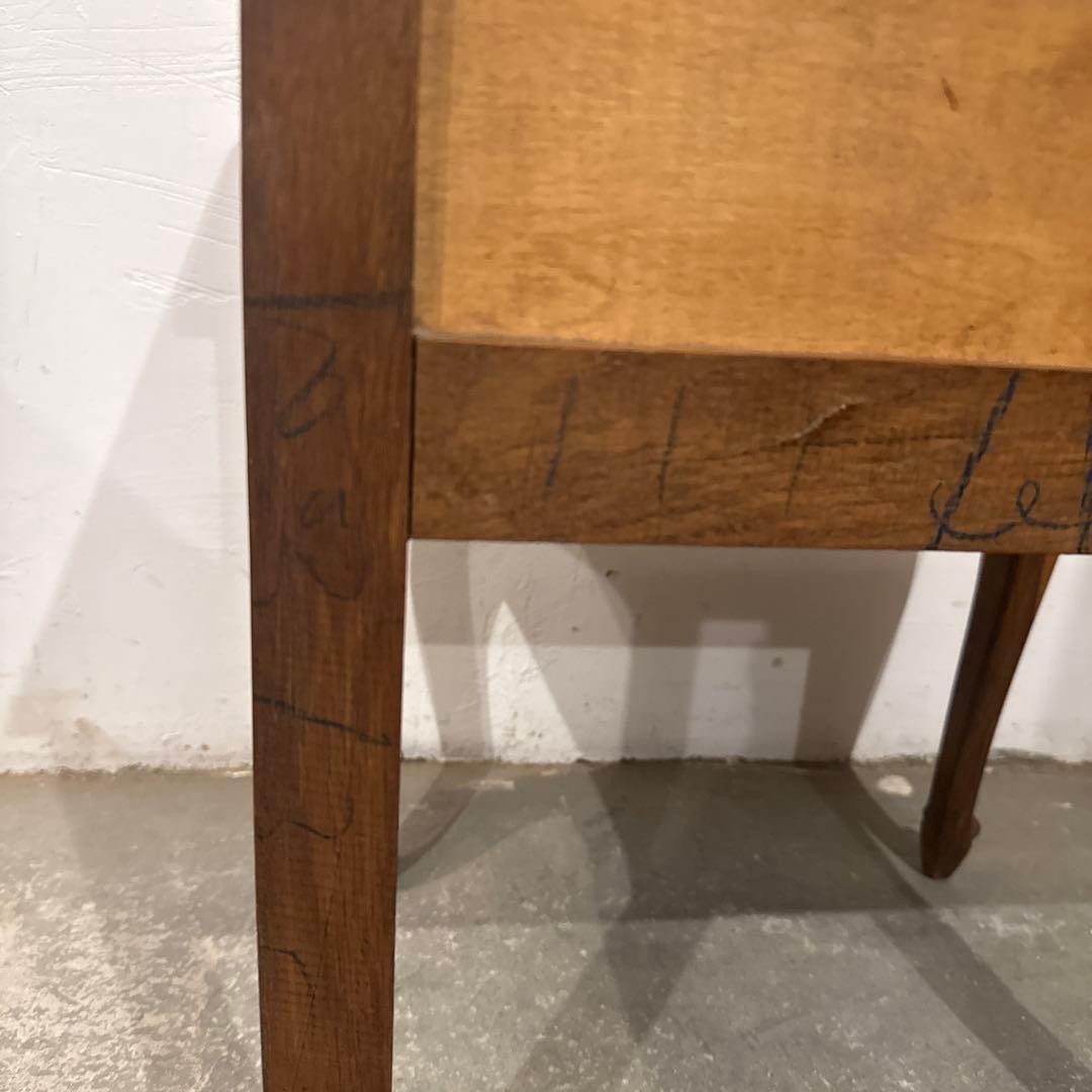 ヴィンテージ　木製サイドテーブル　引き出し付き