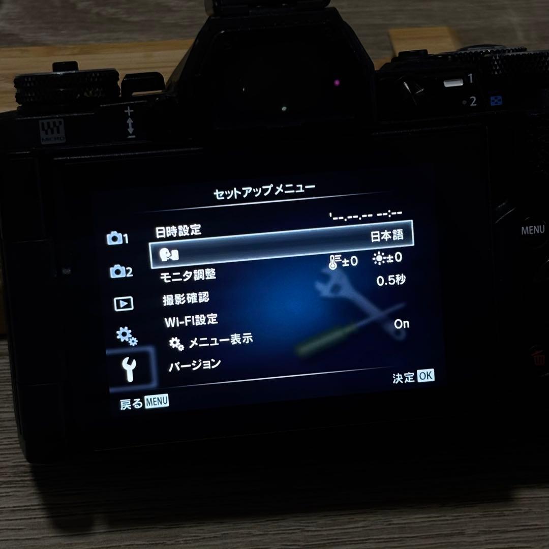 OLYMPUS OM-D E-M5 Mark II 本体＋レンズ4種＋ケース付