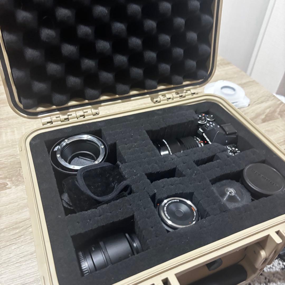 OLYMPUS OM-D E-M5 Mark II 本体＋レンズ4種＋ケース付