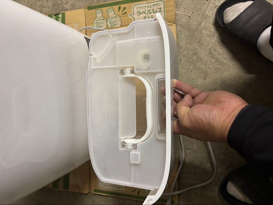 Panasonic F-YZT60 衣類除湿乾燥機　衣類乾燥　除湿器