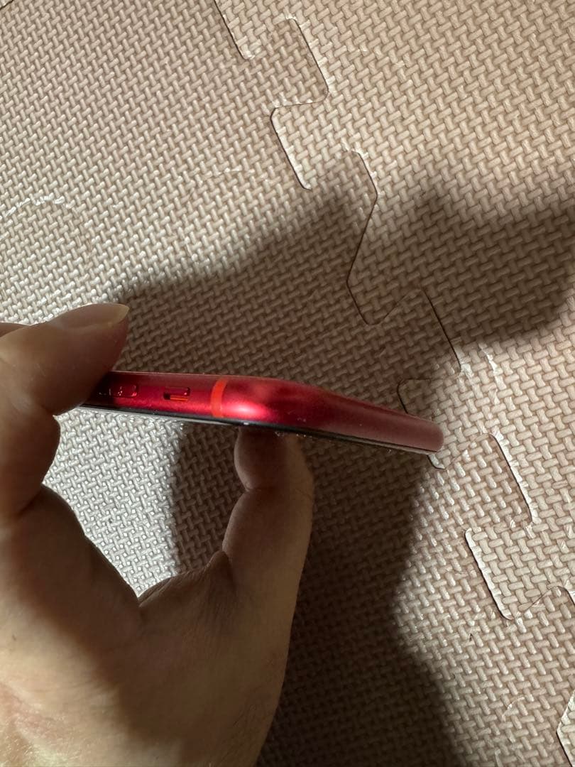 Apple iPhone SE (第2世代) レッド