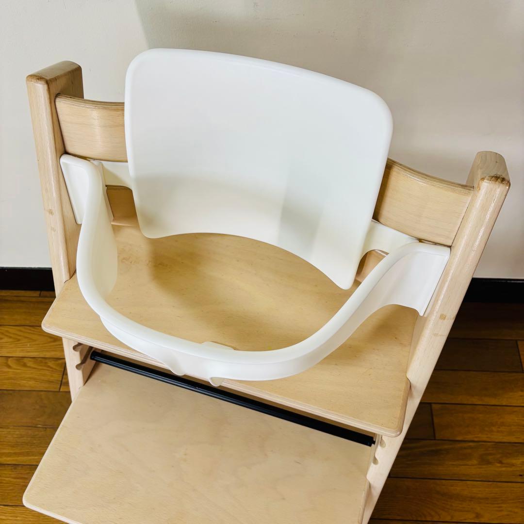 ストッケstokke No4 ベビーガード付き　送料込み