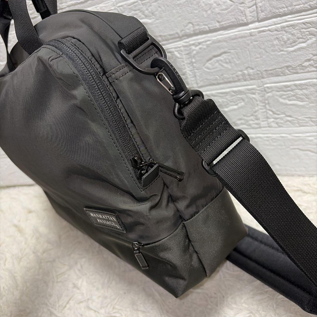 【極美品】マンハッタンパッセージ　5311　超軽量Ａ４対応　ビジネスバッグ