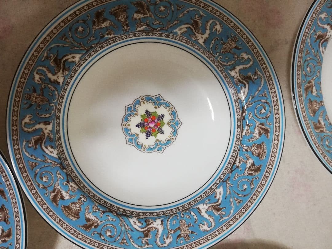 未使用　ウェッジウッド　黒壺　スープ皿　深皿　フロレンティーンターコイズ　6枚