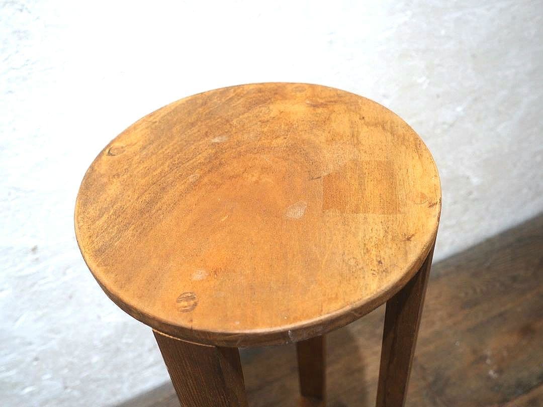 1326 レトロな陳列台　展示台　花台　ガーデニング　古家具　古道具　アトリエ