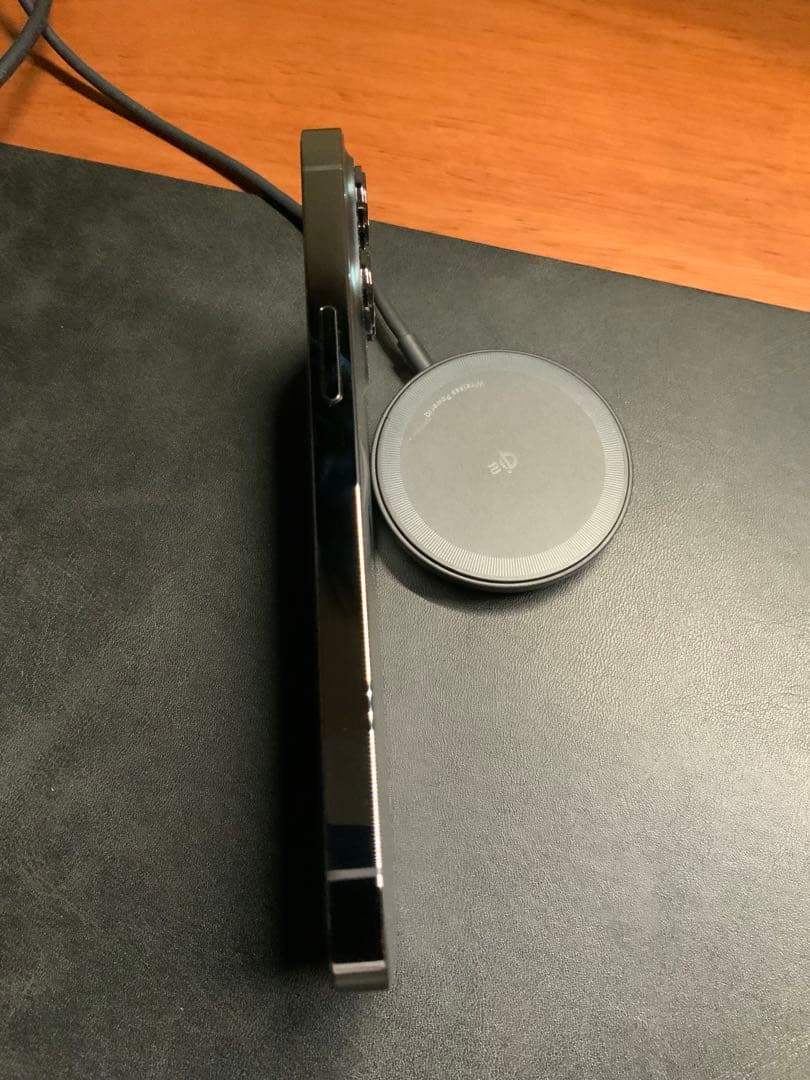 【美品】iPhone 13 Pro 256GB グラファイト おまけ:ケース3個
