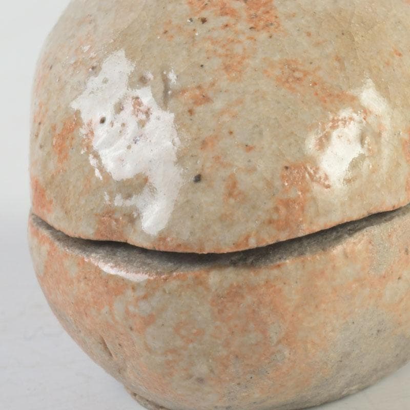 茶道具　志野焼　桃香合　時代箱付　V　9868