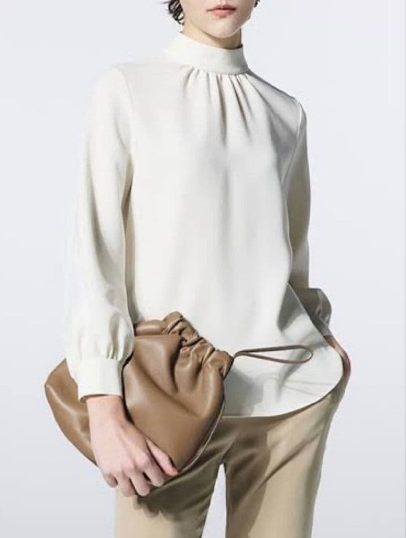 Theory 洗える スタンドカラー フォーマル ブラウス アイボリー