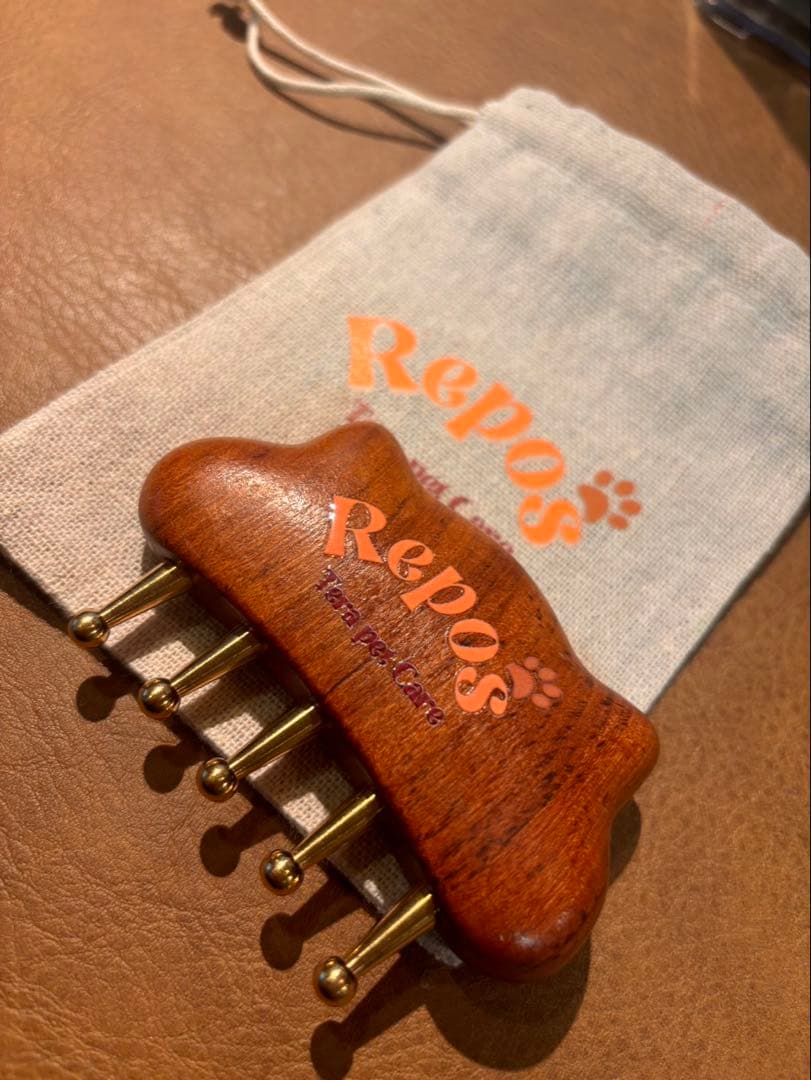 Repos pet Care テラヘルツ 深呼吸するマッサージコーム