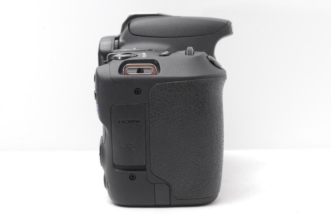 【新品級美品】Canon Kiss X9　ダブルレンズ　WiFI搭載　直感的撮影