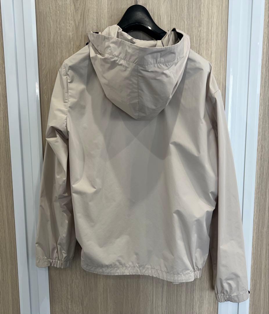 モンクレール　ナイロンパーカー　サイズ1 ベージュ　カルレス