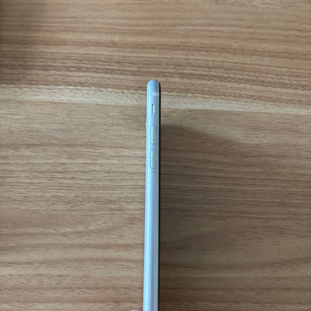 Apple iPhone SE 第2世代 128GB ホワイト SIMフリー