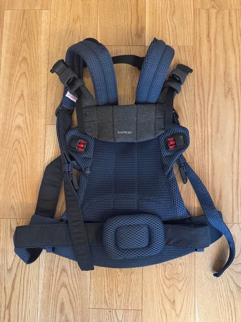 BabyBjörn ハーモニー　ネイビー 抱っこひも　【未使用に近い】