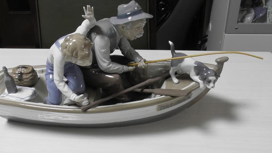 LLADRO　リヤドロ【おじいちゃんと魚釣り】2　リアドロ　インテリア　Ｌ506