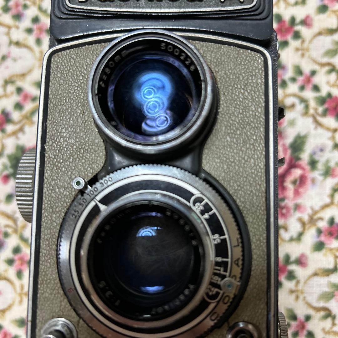 Yashica-A ヤシカ　ヴィンテージ二眼レフカメラ