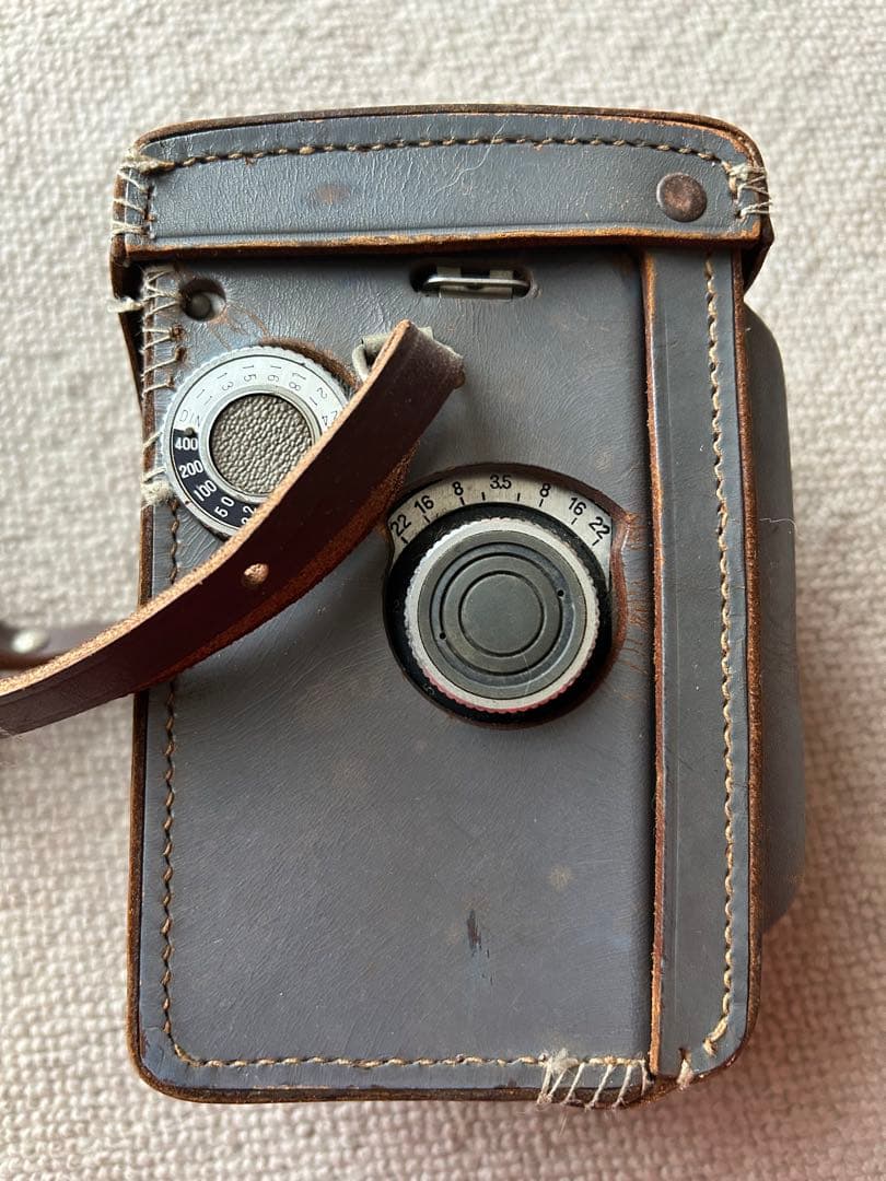 Yashica-A ヤシカ　ヴィンテージ二眼レフカメラ