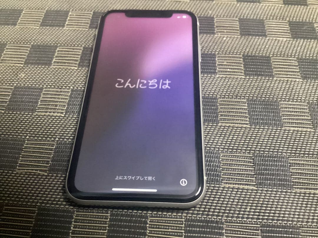★超美品★屋内使用のみ★iPhone XR　128GB　初期化済　SIMフリー