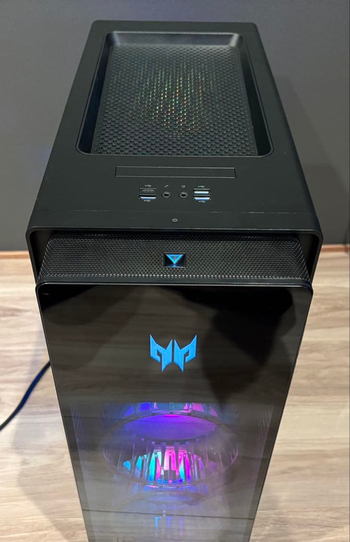 SSD追加　RTX4080 Predator　i7 13700F　ゲーミングPC