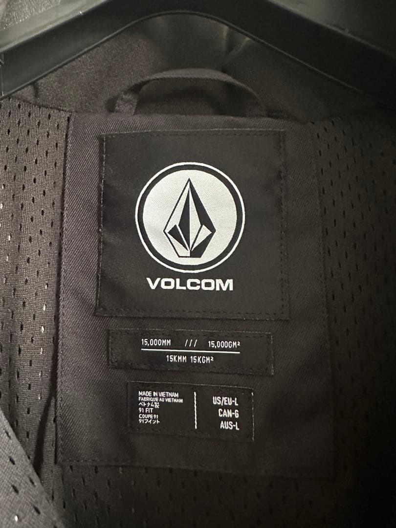 VOLCOM 新品・未使用 スノーボードジャケット 22-23モデル