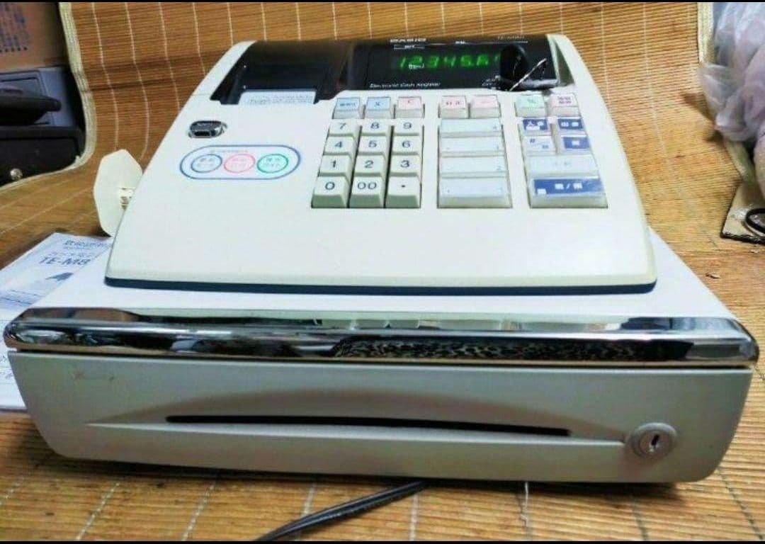 カシオレジスター　TE-M80　中古品　人気機種感熱紙　送料無料　801235