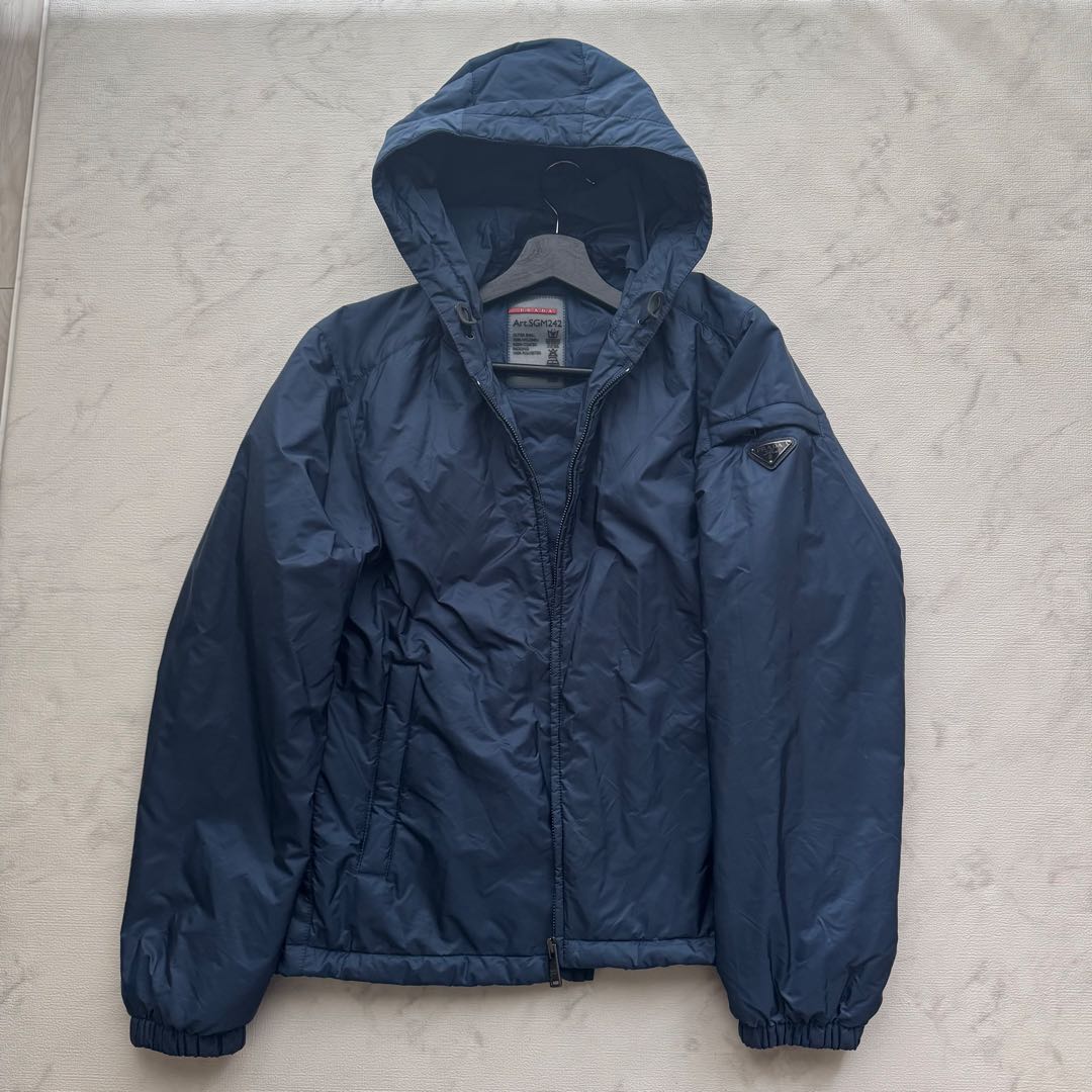PRADA ナイロンジャケット トライアングル