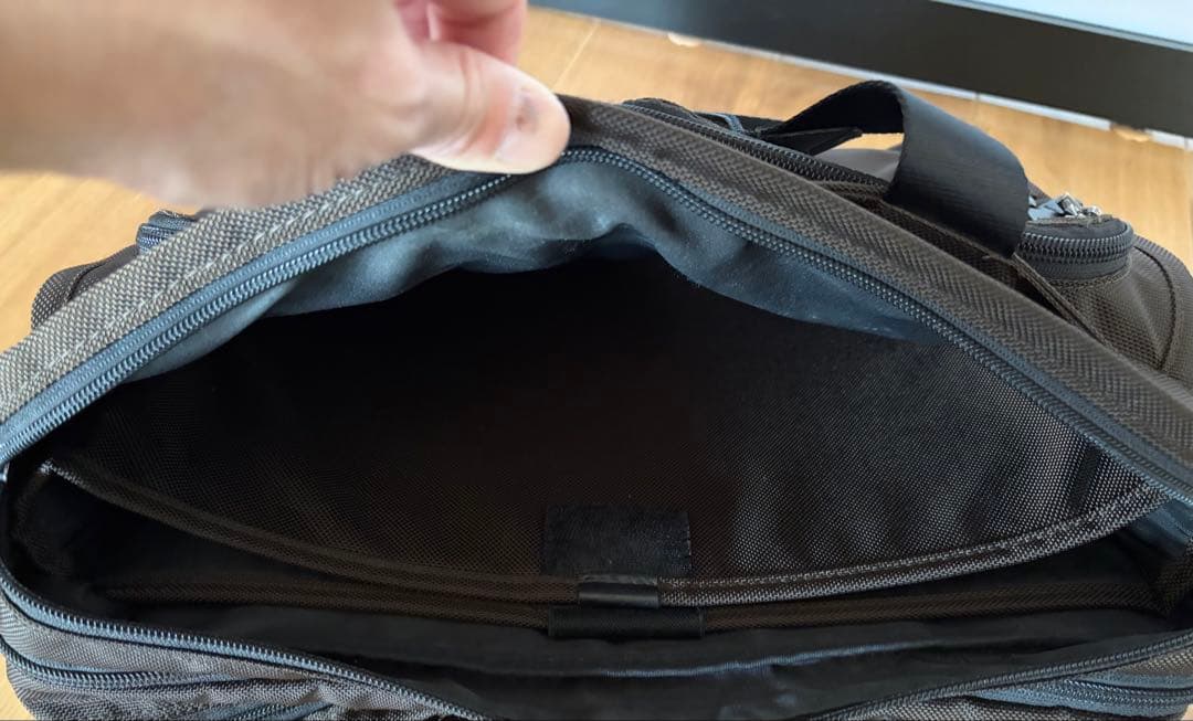 TUMI エクスパンダブルオーガナイザー ラップトップ2wayブリーフ ブラウン