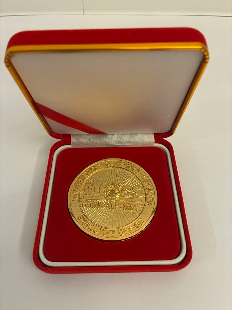 [希少]USMC 米海兵隊 チャレンジ ＆ USMCベア置物 2点セット