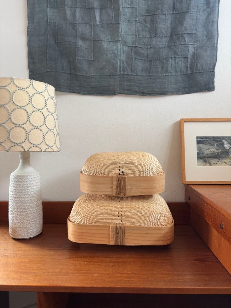 韓国　柳行李　李朝　伝統工芸品　かご　中