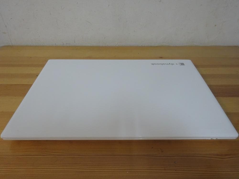 東芝 ノートパソコン dynabook T55/BW/中古特価良品