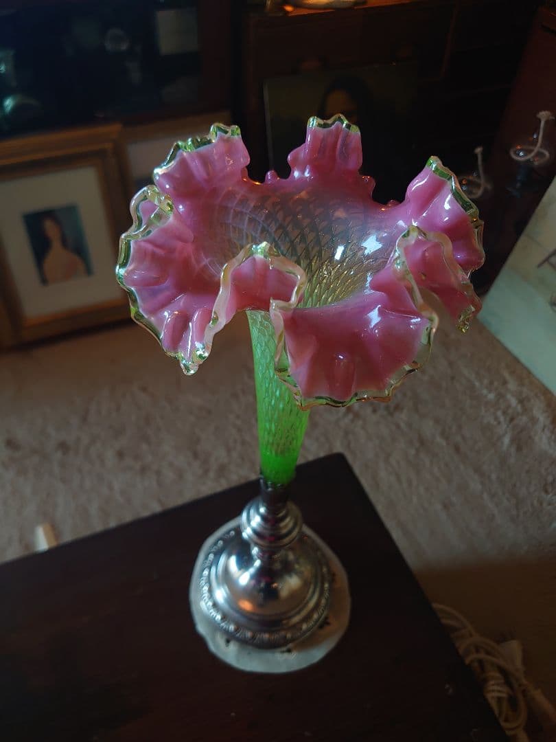 「売約済」フランス1890s'ヴィクトリアンクランベリー ヴァセリンSP花器