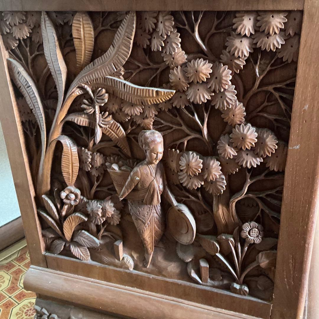 アジアンスタイル 木製家具 手彫り装飾　バリ島　伝統工芸　職人手彫り　チェスト