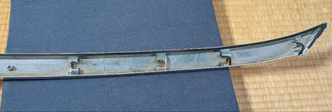 50カムリ前期　LX-MODE マークレスフロントグリル ガンメタ