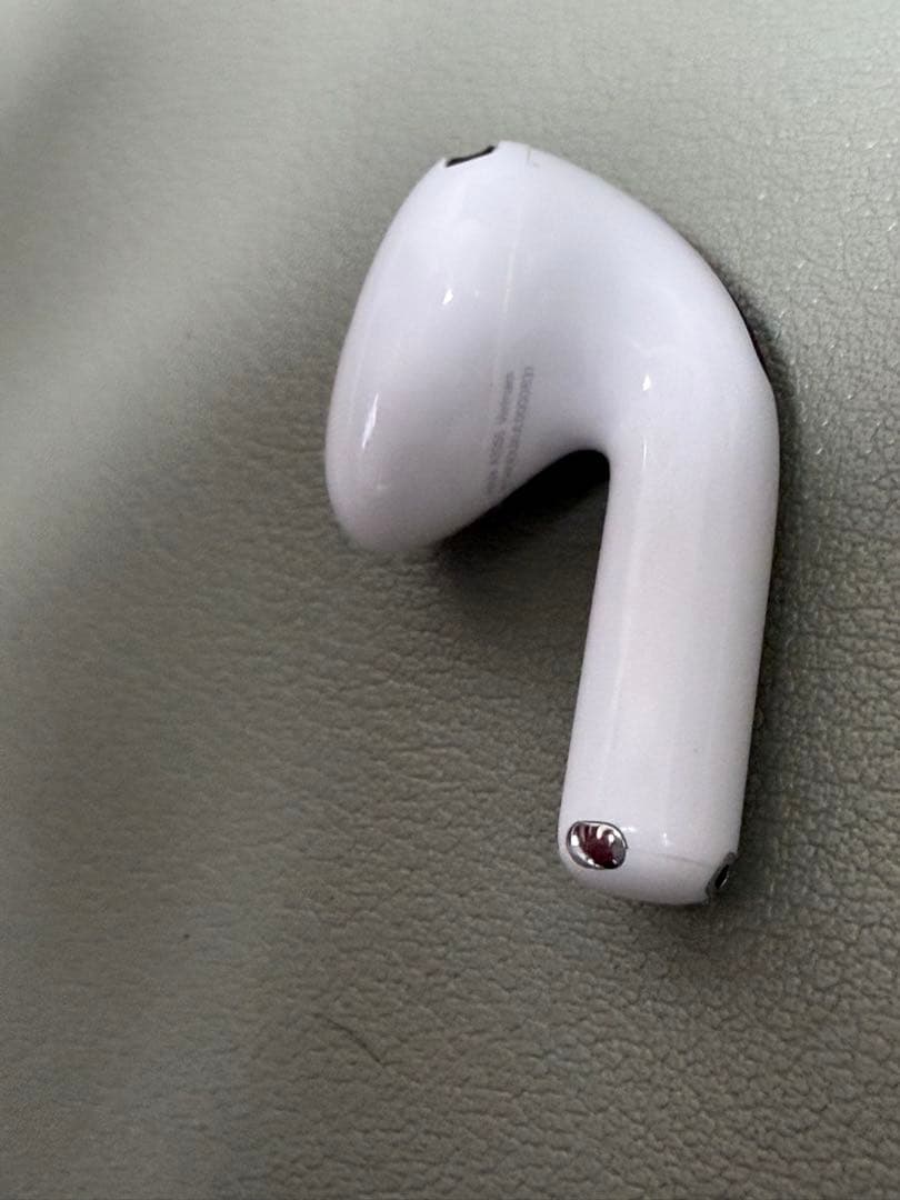 AirPods 4 アクティブノイズキャンセリング搭載AppleCare +加入