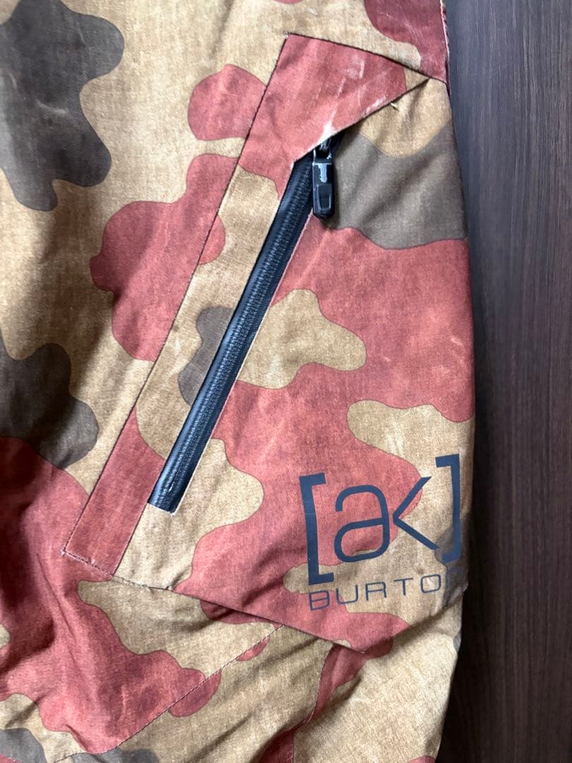 Burton ak カモフラージュ ビブパンツ GORE-TEX 日本 Mサイズ