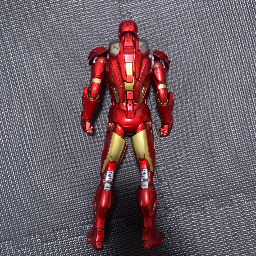m*o様 ホットトイズ アイアンマン マーク7 アベンジャーズ　ダイキャスト