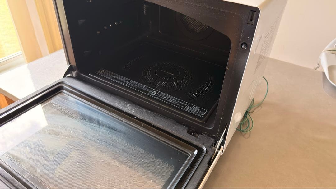 東芝 石窯ドーム オーブンレンジ ER-SD3000(W) 【ジャンク品】