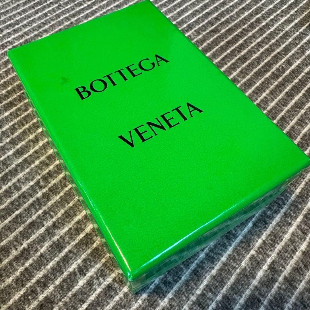 ☆極美品☆　ボッテガヴェネタ　キーリング　ネイビー　箱付き