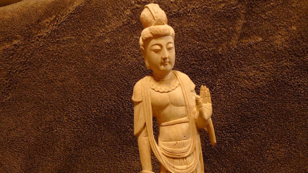 観音　観音様　井波彫刻　井波　仏教美術　仏教　寺院放出　一体