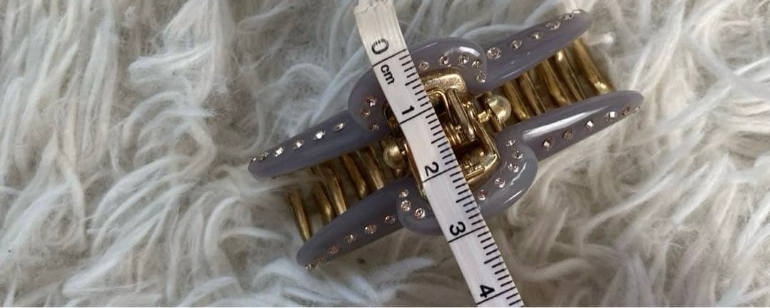 モコクルacca アッカ ヘアクリップ ティアラクイーン