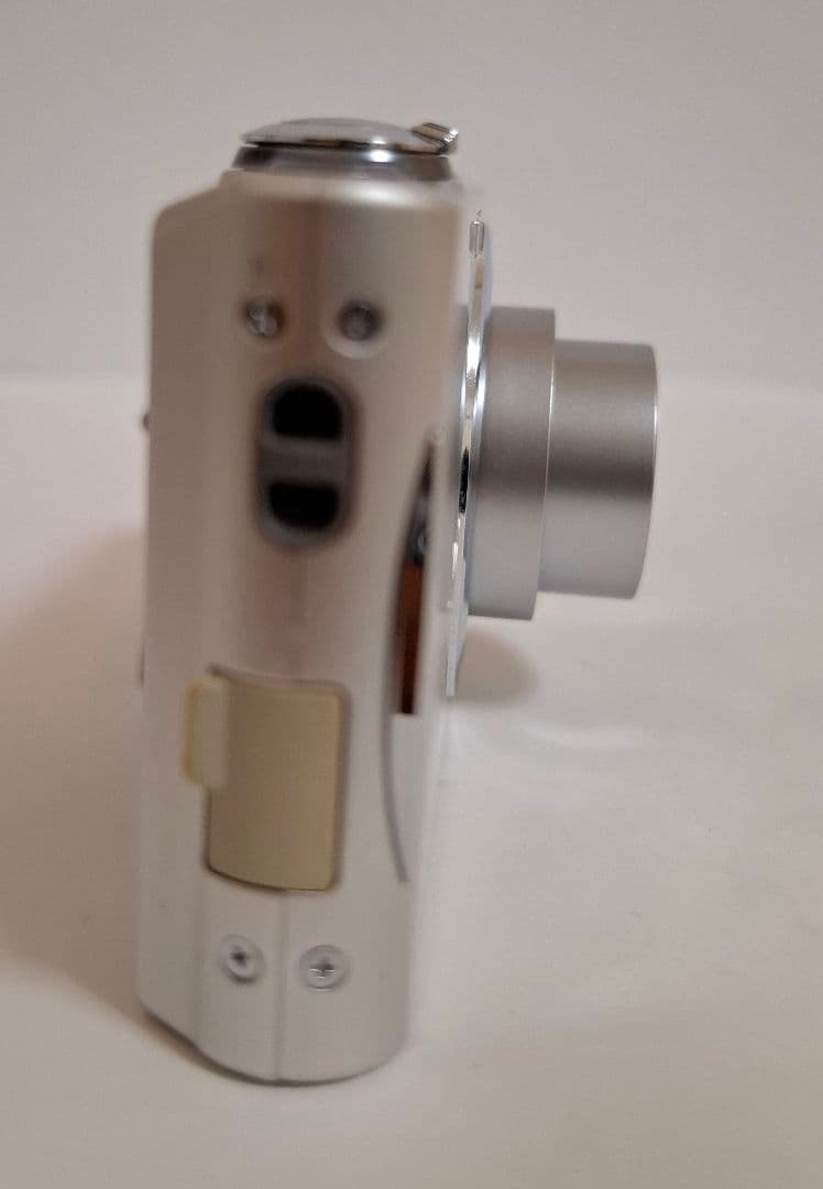 [美品]パナソニック Panasonic Lumix DMC-FH5 コンデジ