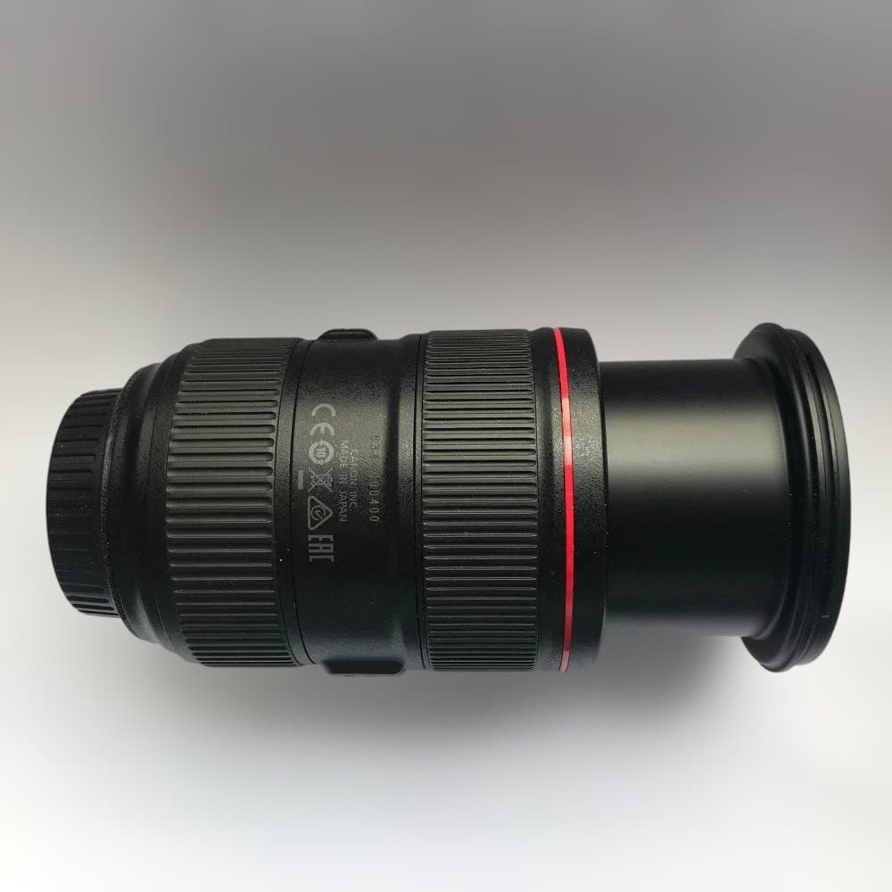 CANON EF24－105F4L Ⅱ（26.11.4までのメ―カ－保証付き）