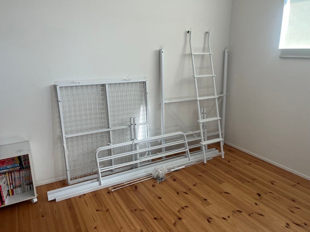 (香川引き取り限定)ロフトベッド スチール製 はしご付き　ニトリ