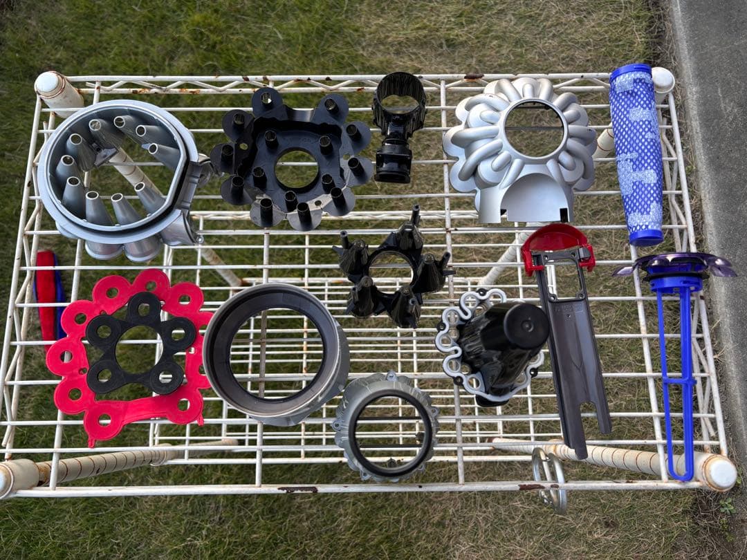 【美品】ダイソン SV25 本体