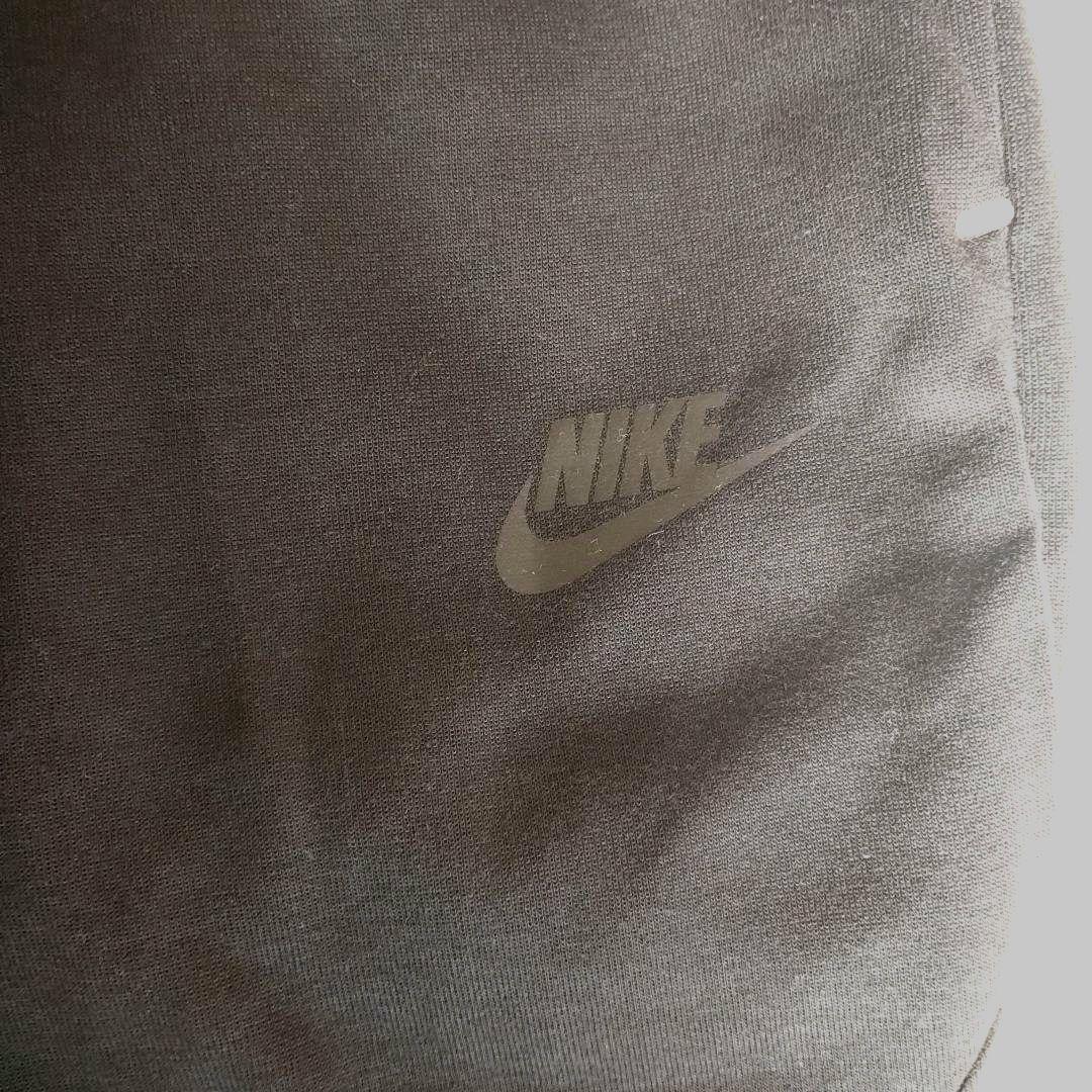 新品　NIKE テックフリース　ジョガーパンツ　160
