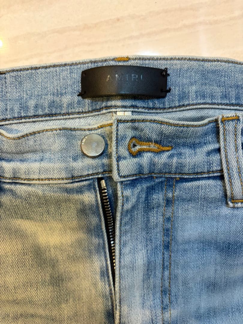 AMIRI（アミリ） MX1 ジーンズ